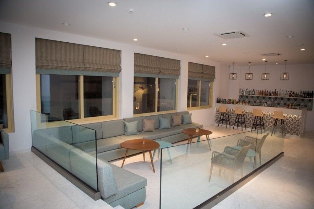 Zephyros Hotel Myrties المظهر الخارجي الصورة
